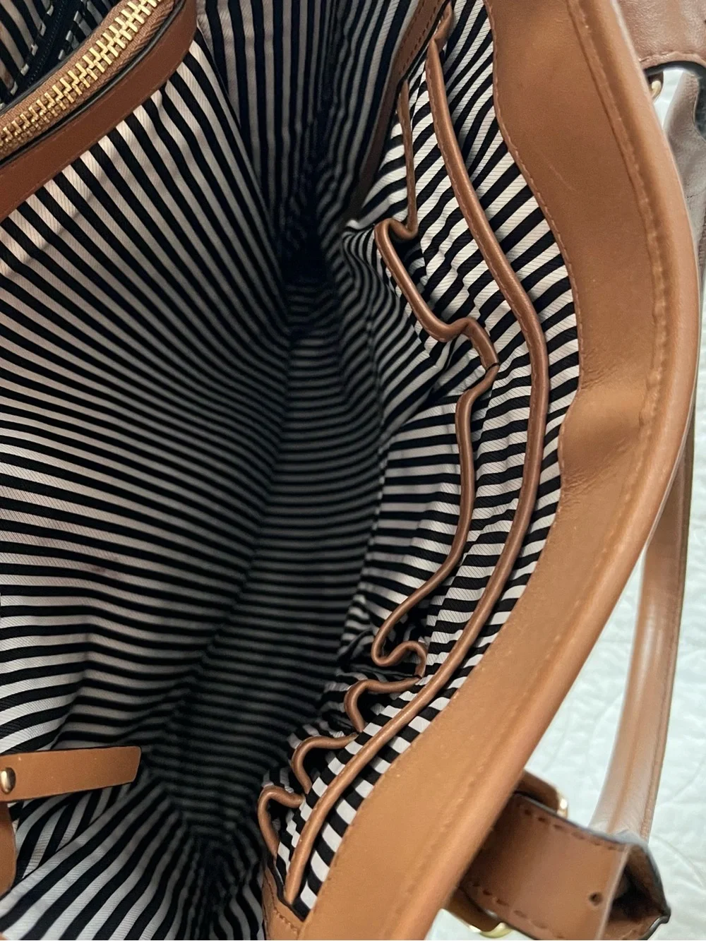kate spade New York Jackson Vanston Leather Tote in Brown w/Gold Buckles Luxury
